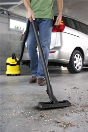 Пылесос Karcher WD 2