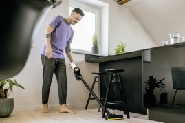 Пылесос Karcher VC 4 CORDLESS PREMIUM MYHOME (аккумуляторный)