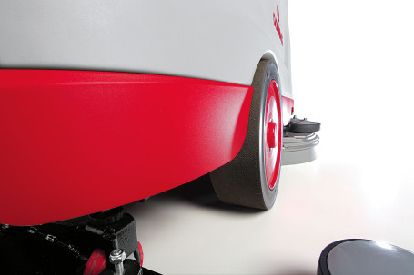 Поломоечная машина Comac Optima 100B