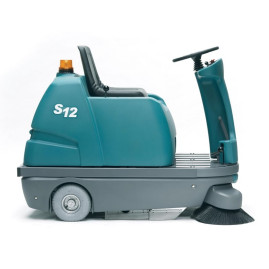 Подметальная машина Tennant S12