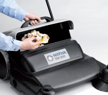 Подметальная машина Nilfisk SM 800