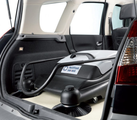 Подметальная машина Nilfisk SM 800