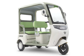 Трицикл электрический Rutrike Астра (зеленый)