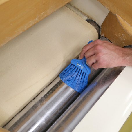 Щетка IGEAX для чистки (190мм, средний, синий)