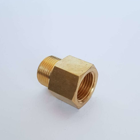 Переходник М22х1.5ш-1/2г (лат)