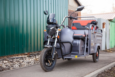 Трицикл электрический Rutrike Вояж-П 1200 60V800W (темно серый, трансформер)