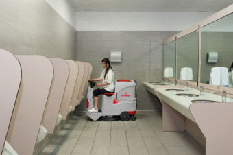 Поломоечная машина Comac Innova 55 B (108Ач, Li)