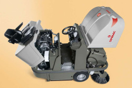 Подметальная машина Comac CS 80 B