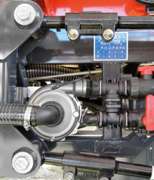 Насос центробежный Comet C610H-PTO (11.8 бар, 655 л/мин, нерж, с мультиплекатором)