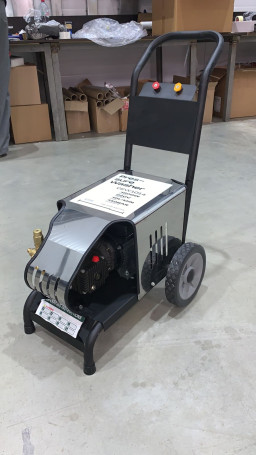 Мойка высокого давления TOR SJ (140бар, 10л/мин)