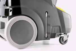 Экстрактор Karcher Puzzi 30/4