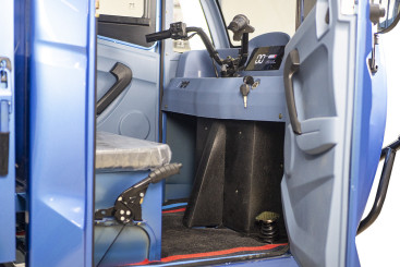 Трицикл электрический Rutrike КАРГО Кабина обогрев 1500 (серый)