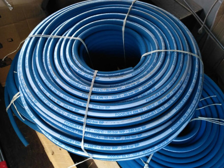 Шланг пищевой Foodjet 303600020 (80бар, DN12, DIN EN 854, м.пог.)