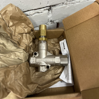 Регулятор давления Mecline VHP51 (500бар, 100л/мин, 1/2"г-1/2"г, By-pass 1/2"г, никел.лат)