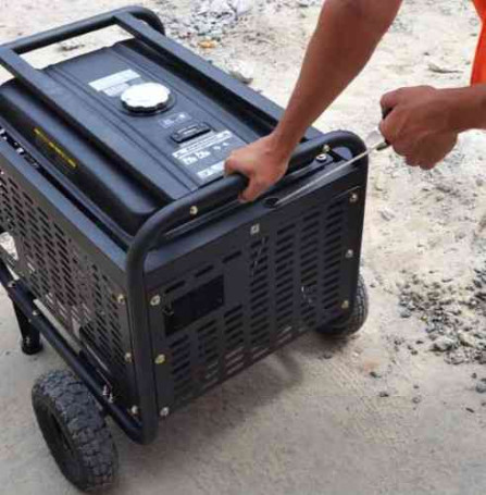 Генератор бензиновый Hyundai HY 9000SER